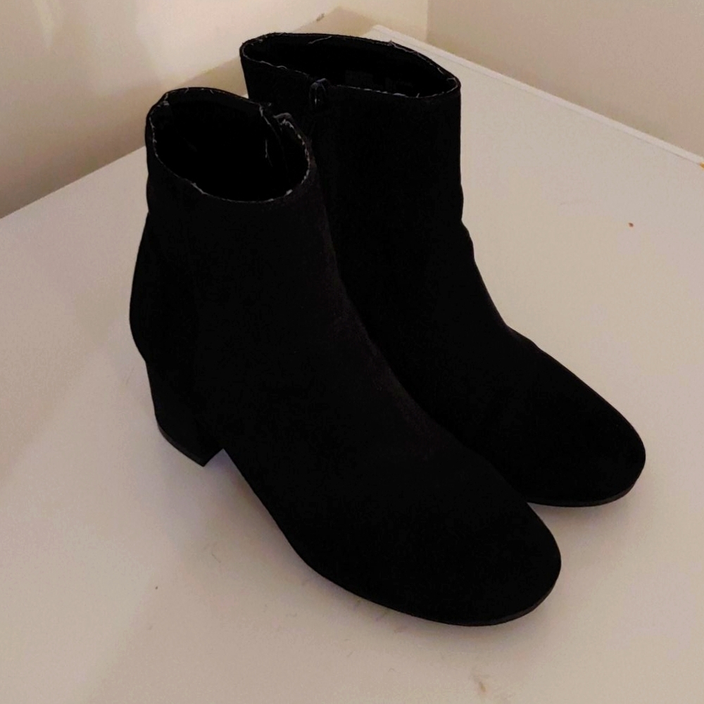 Ankle boots